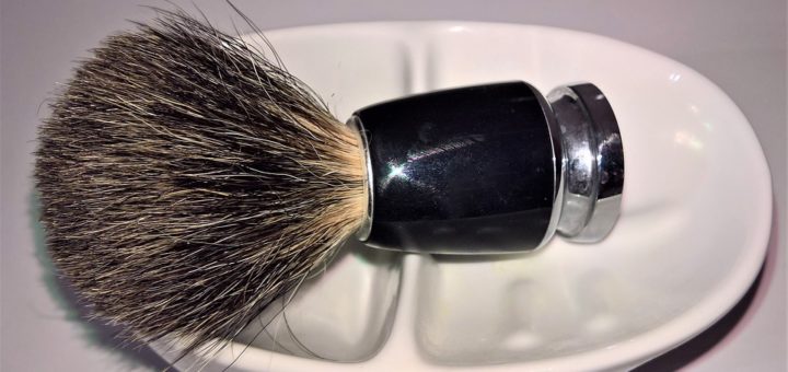 travel shaving brush