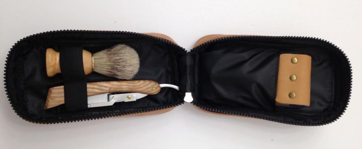 Confirming how organized and convenient the travel shaving kit